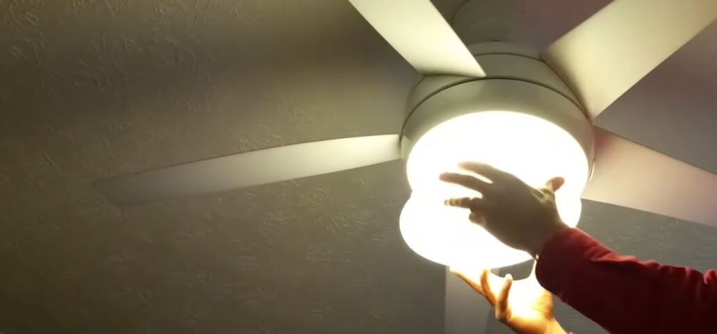 How to Change Light Bulb in Ceiling Fan Without Screws