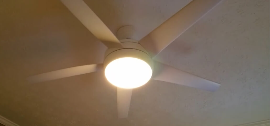 How to Change Light Bulb in Ceiling Fan Without Screws