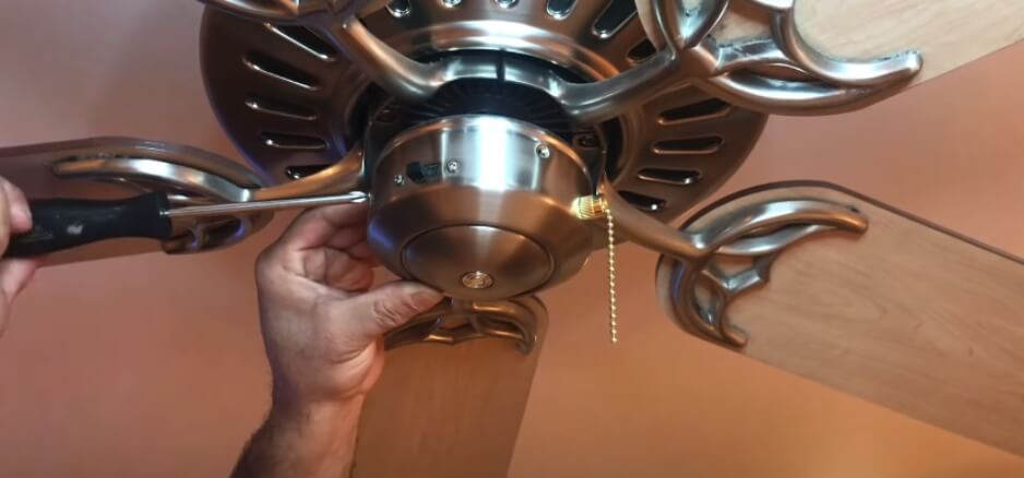 How to Change the Pull Chain on a Ceiling Fan